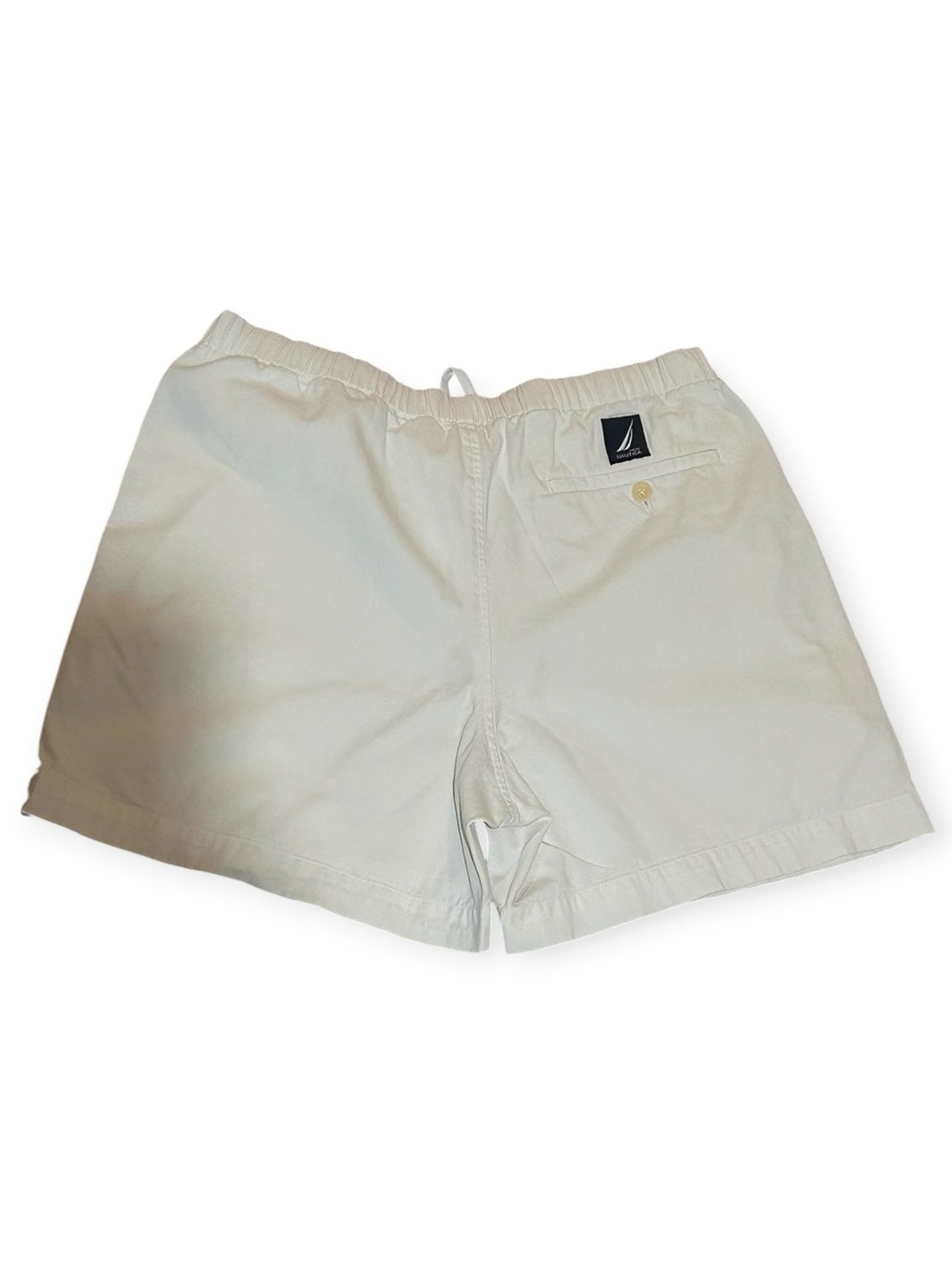Nautica Women’s White Casual Shorts – Medium Relaxed Fit